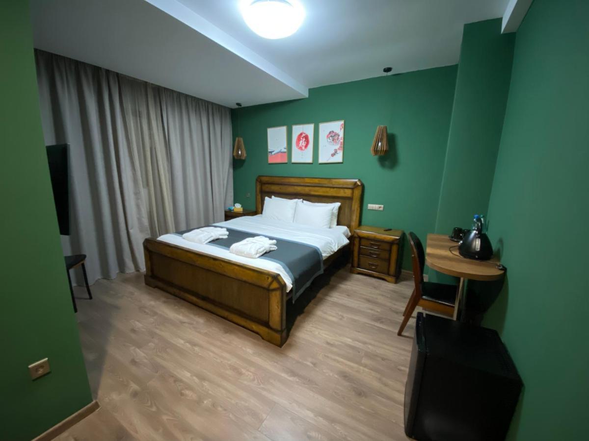 Hotel Linge Tbilisi Ngoại thất bức ảnh