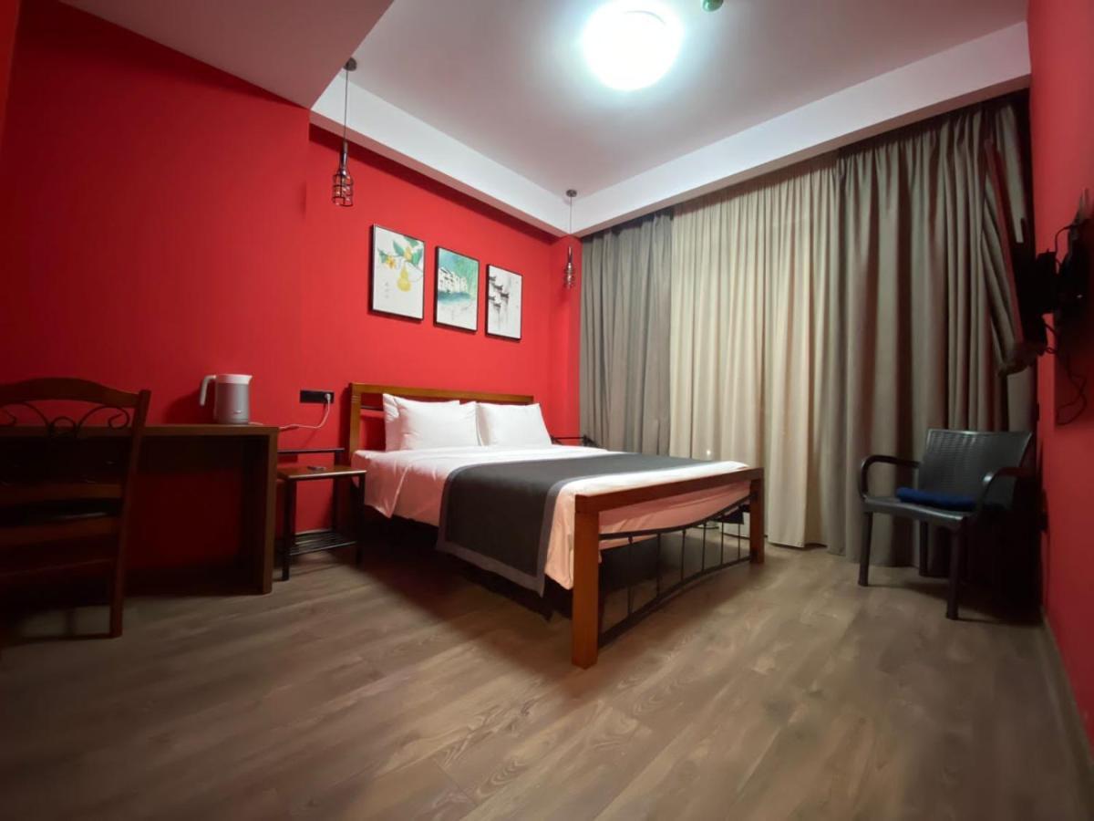 Hotel Linge Tbilisi Ngoại thất bức ảnh